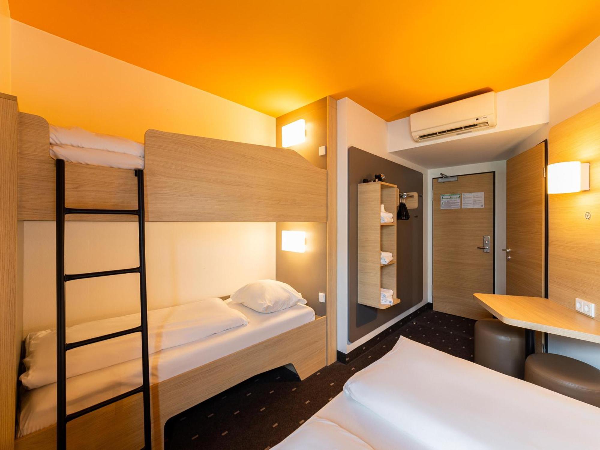 B&B Hotel Essen-City Exterior photo