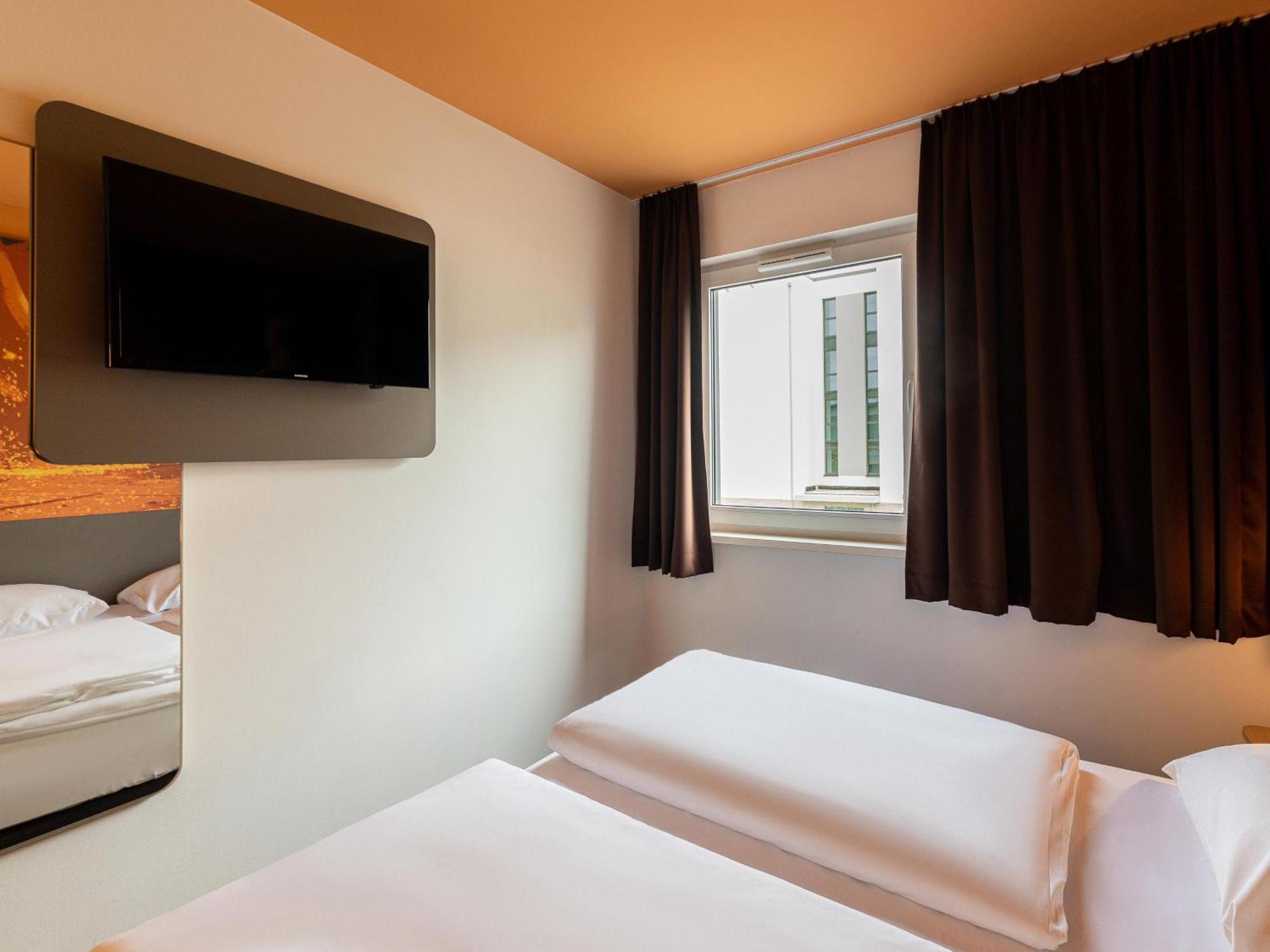 B&B Hotel Essen-City Exterior photo