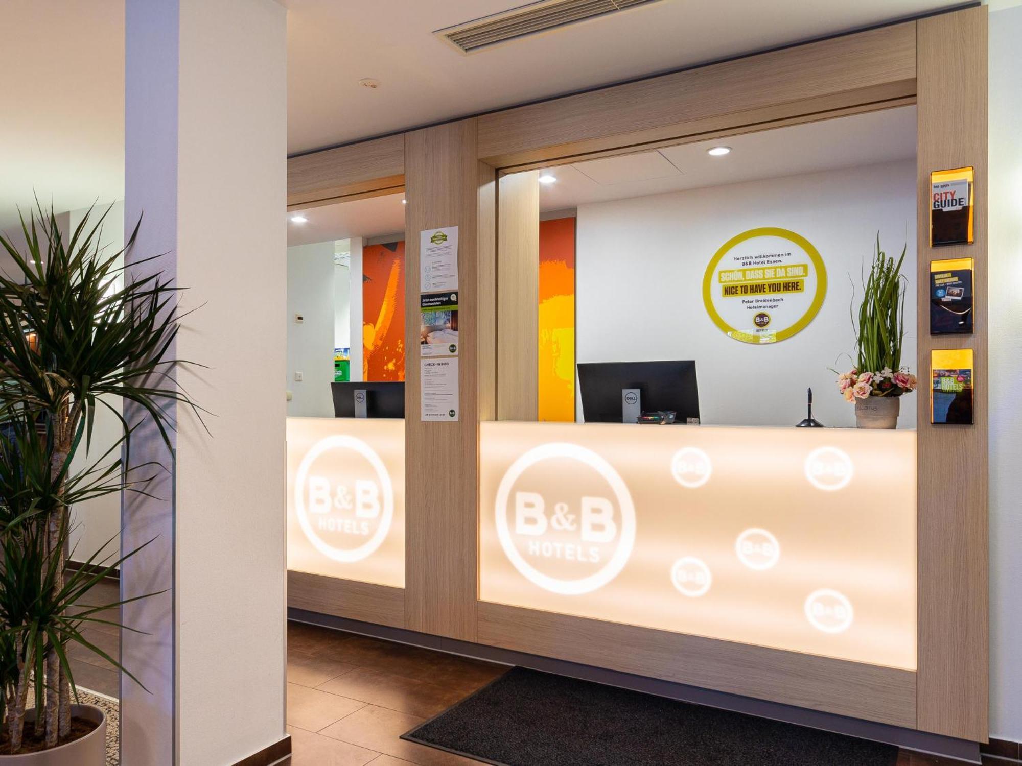 B&B Hotel Essen-City Exterior photo
