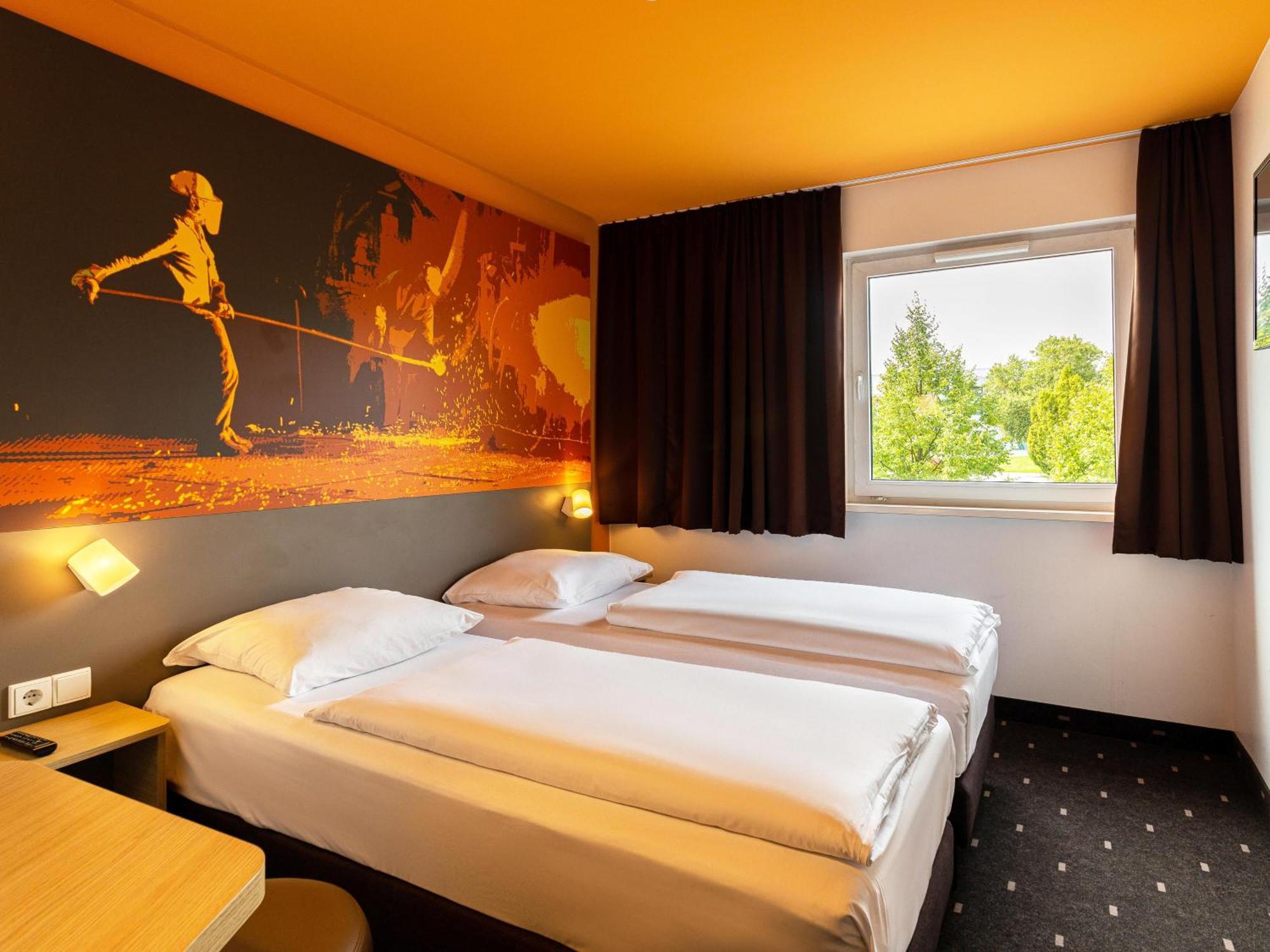 B&B Hotel Essen-City Exterior photo